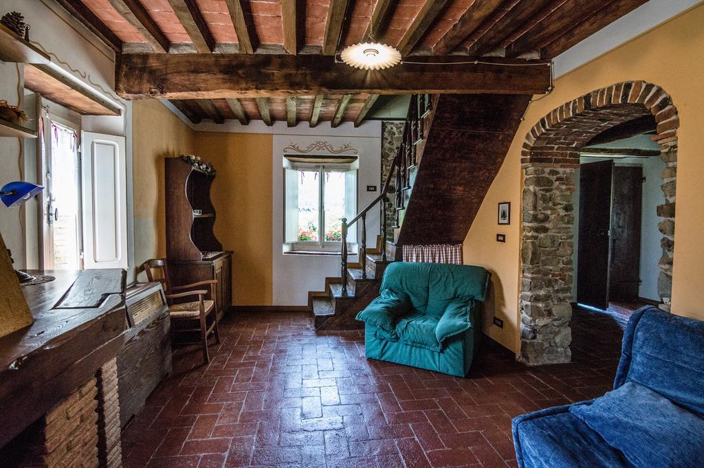 Agriturismo Chioi Барга Экстерьер фото