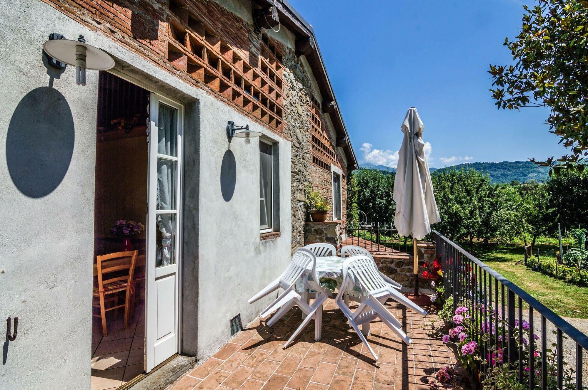 Agriturismo Chioi Барга Экстерьер фото